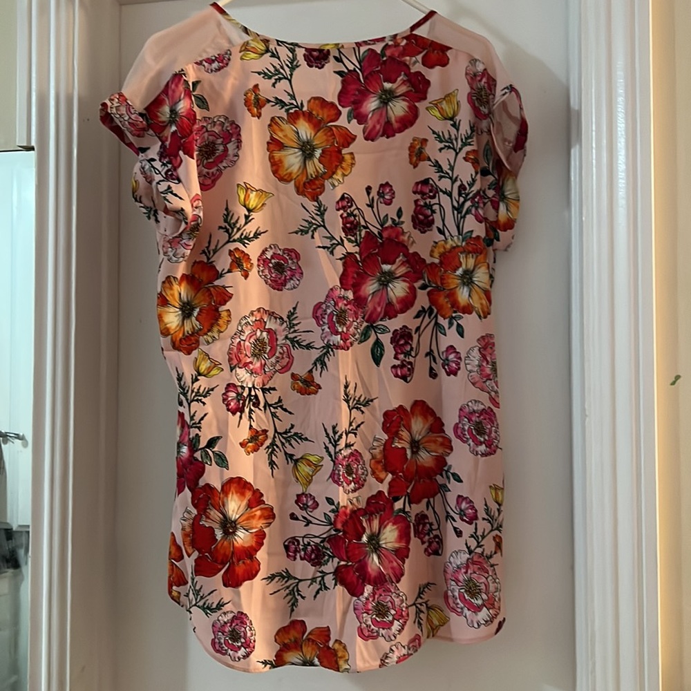 Express Top - Picture 2 of 4